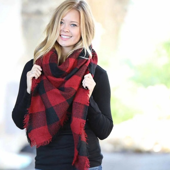 Black & Red Scarf - Picture 1 of 2